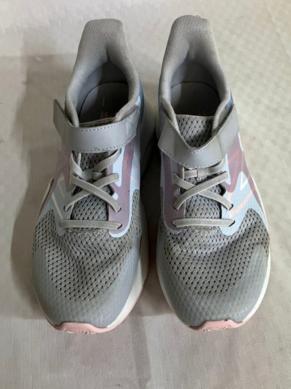 New Balance Rave V2 Running Shoe Women's Size 5 Multicolor Bungee Lace Top Strap